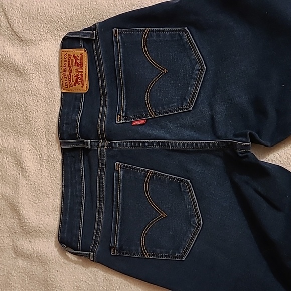 Levis 711 Skinny Jean Size 26R - Picture 4 of 12